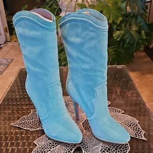 Elegant Turquoise Heeled Boots for Women BRAND NEW IN BOX SKY BLUE SUEDE BOOTS